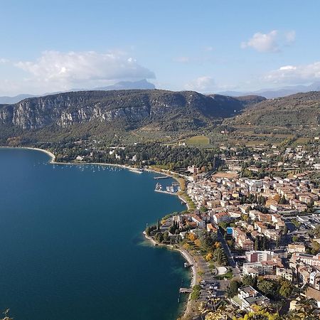 Rooftop Apartment Γκάρντα Εξωτερικό φωτογραφία